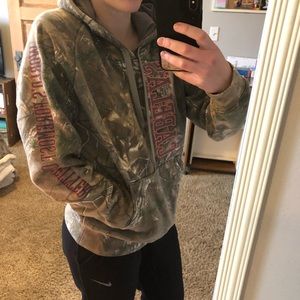 Women’s cabelas camo hoodie